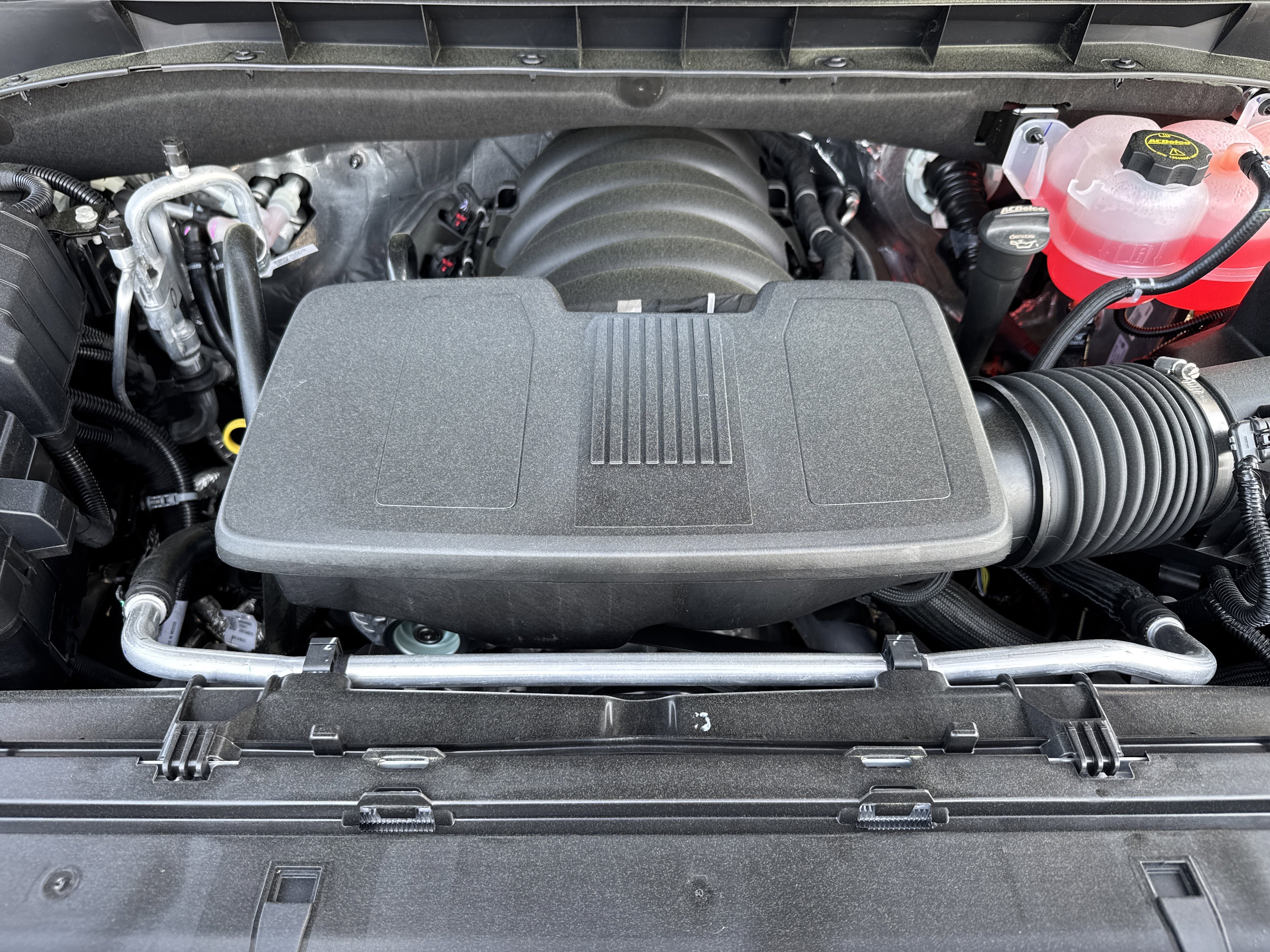 New 2026 GMC Yukon XL AT4 w/ AT4 Premium Plus Package image 35