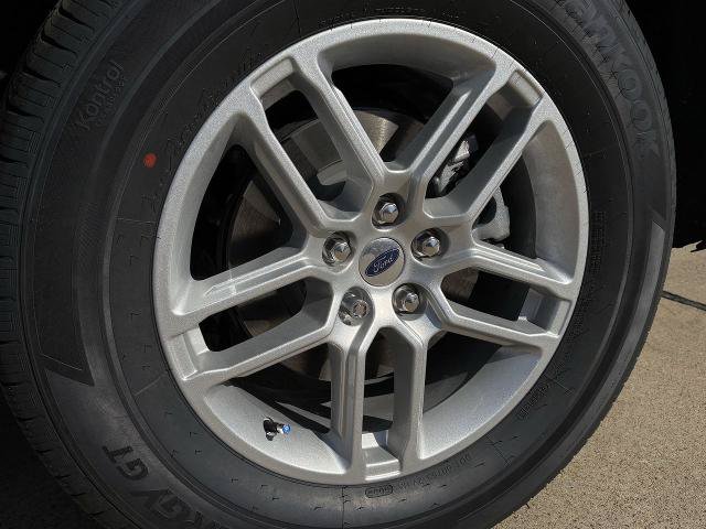 New 2026 Ford Explorer Active w/ Active Comfort Package RWD image 36