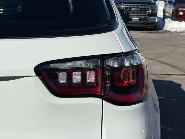 New 2026 Jeep Compass Latitude w/ Sun and Sound Group AWD/4WD image 15