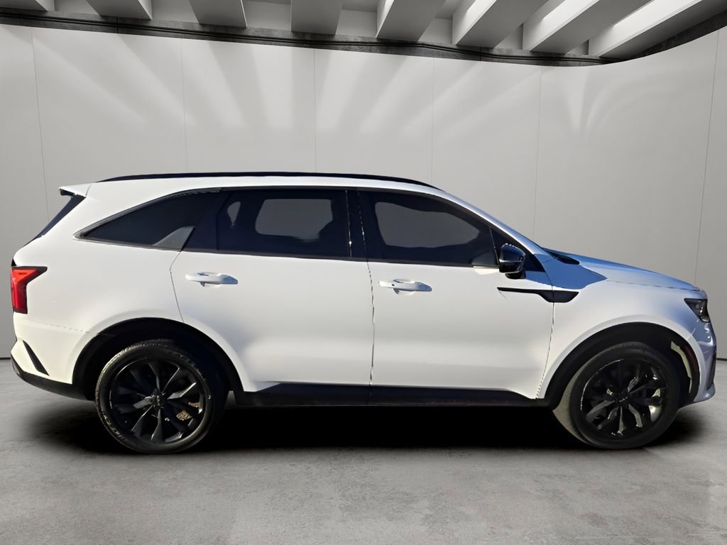 Used 2023 Kia Sorento SX image 16