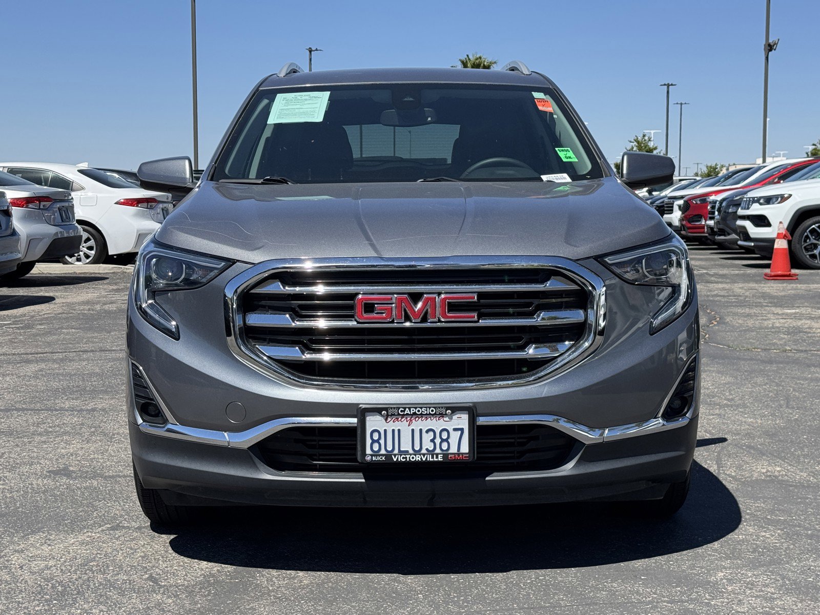 Used 2021 GMC Terrain SLT image 2
