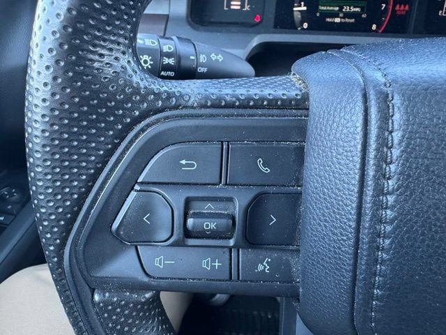 Used 2024 Toyota Tacoma SR5 AWD/4WD image 19