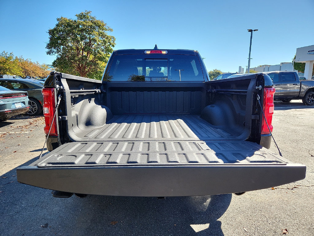 Used 2026 RAM 1500 Laramie AWD/4WD image 30