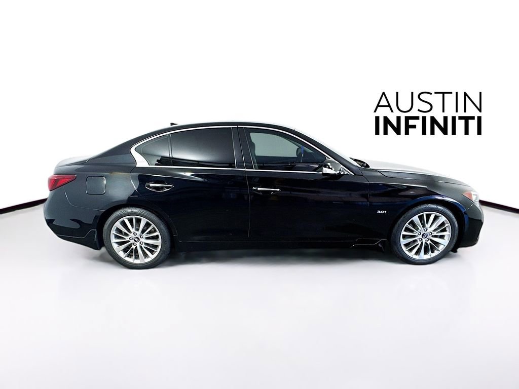 Used 2018 INFINITI Q50 Luxe w/ Essential Package (3.0T Luxe) RWD image 9