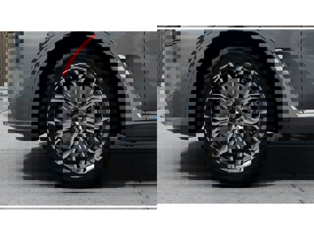 Used 2026 BMW X7 xDrive40i w/ Premium Package image 7