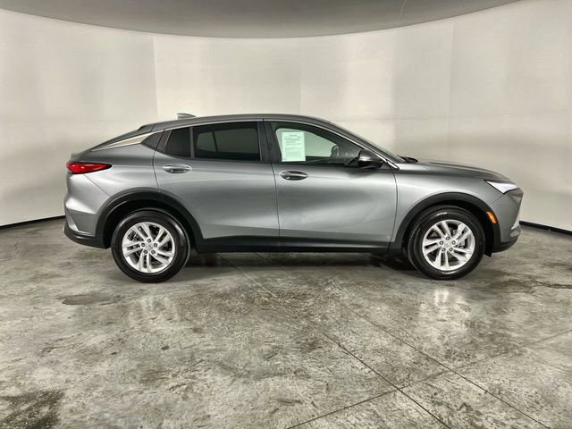 Certified 2024 Buick Envista Preferred w/ Convenience II Package image 9