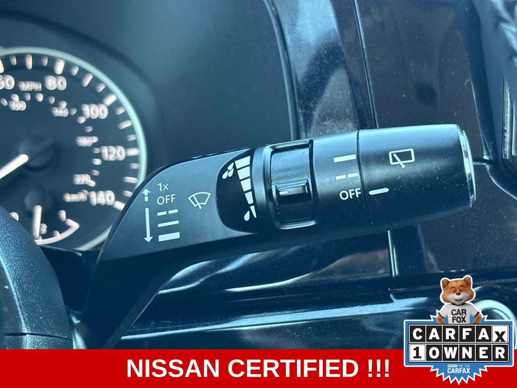 Used 2024 Nissan Pathfinder SV AWD/4WD image 27