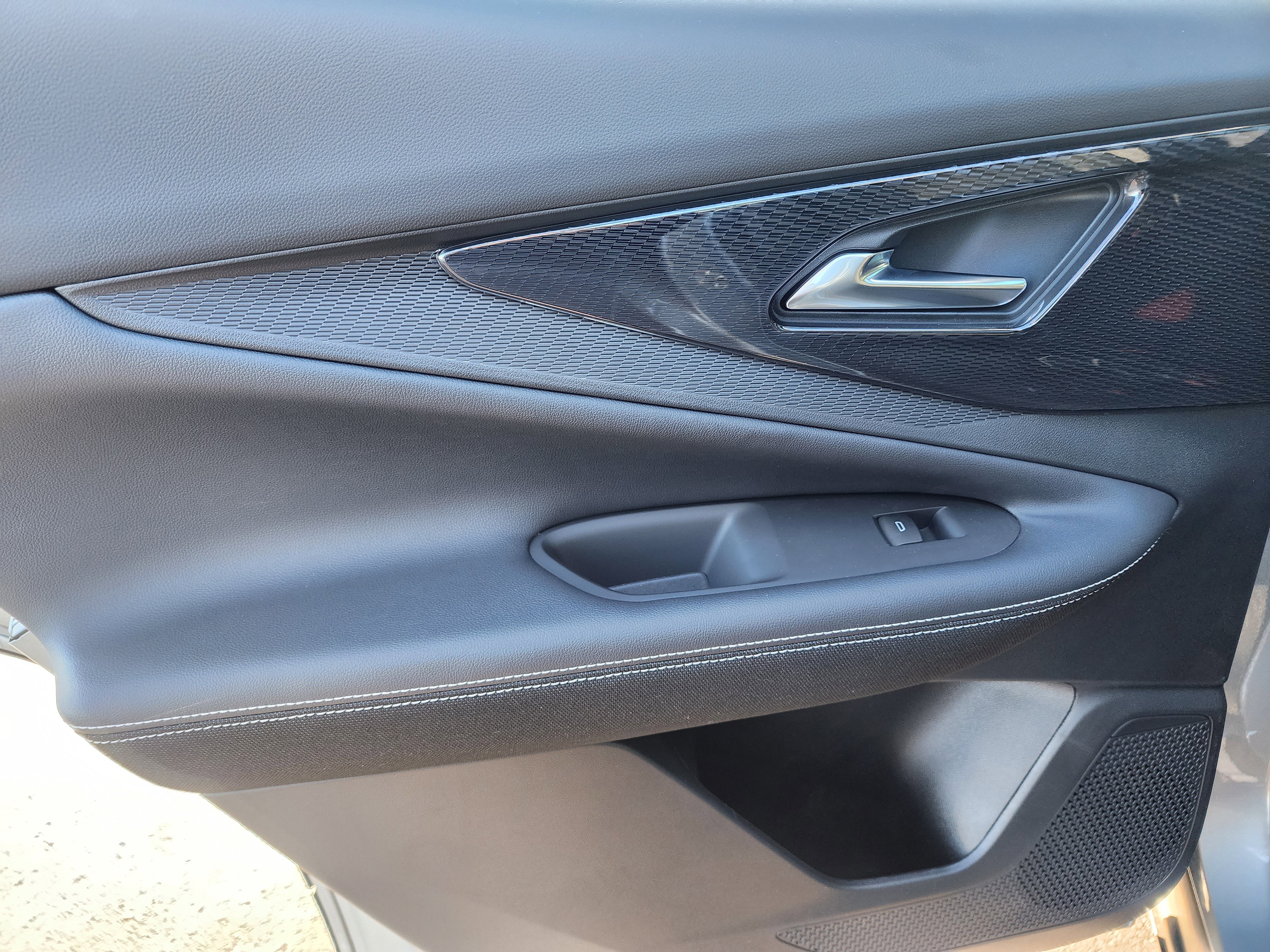 New 2026 Chevrolet Blazer EV LT image 16