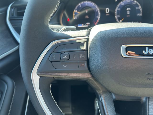 New 2026 Jeep Grand Cherokee L Limited AWD/4WD image 28