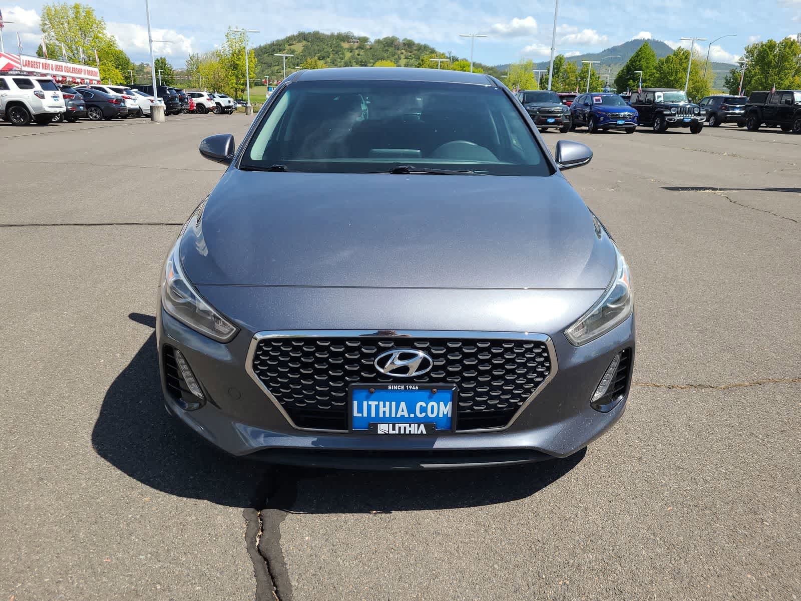 Used 2018 Hyundai Elantra GT FWD image 14