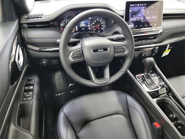 New 2026 Jeep Compass Limited image 31