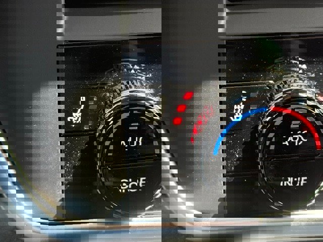 New 2026 Nissan Rogue SV image 32