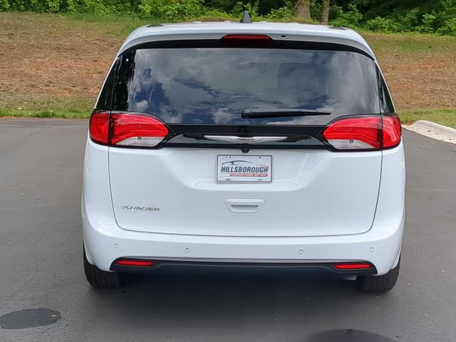 New 2025 Chrysler Voyager LX FWD image 12
