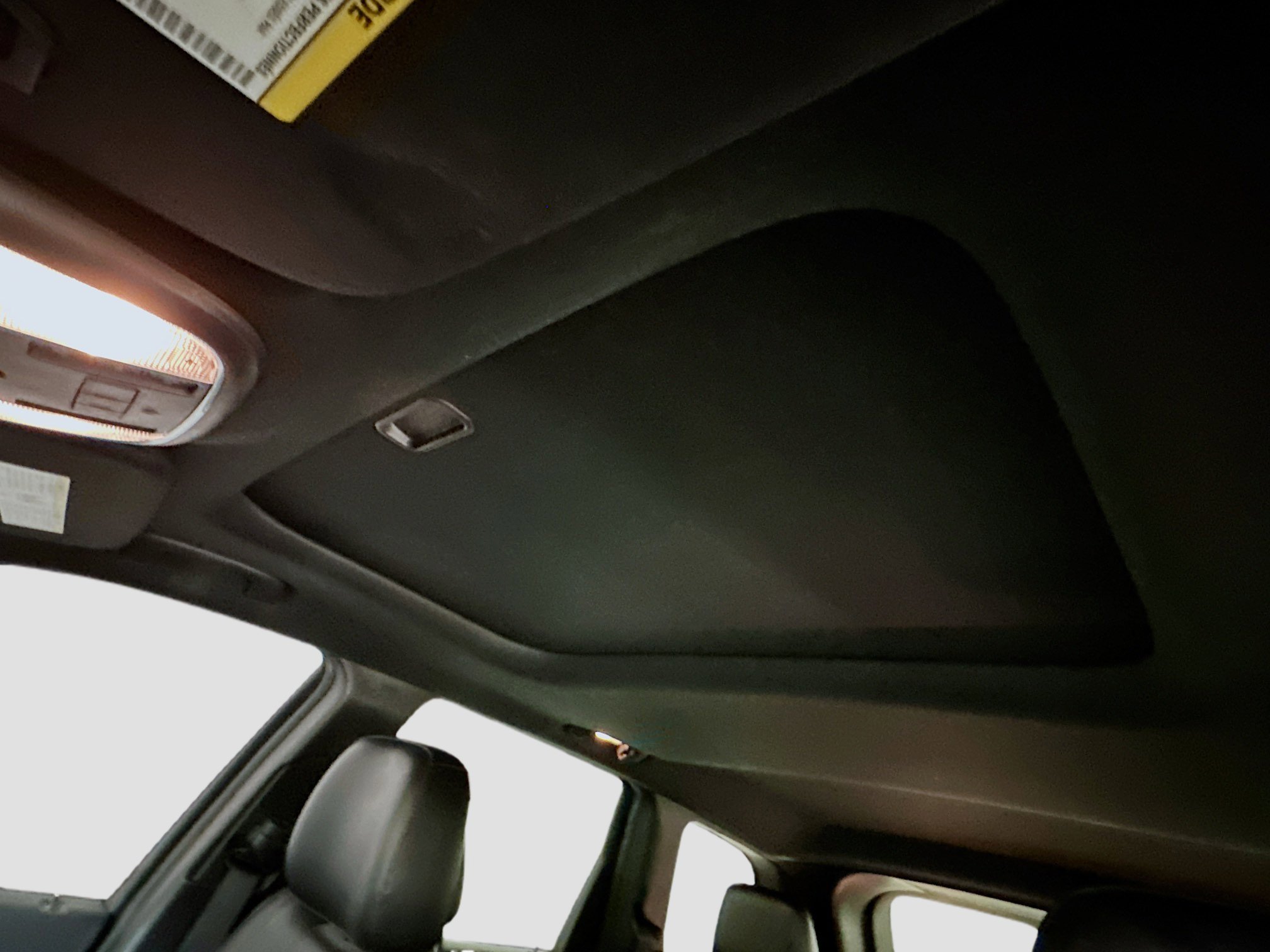 Used 2015 Jeep Grand Cherokee Altitude image 25