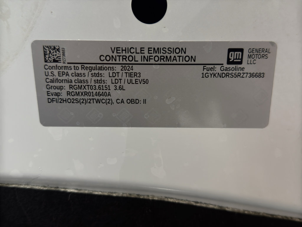 Used 2024 Cadillac XT5 Premium Luxury w/ LPO, Floor Liner Package AWD/4WD image 39