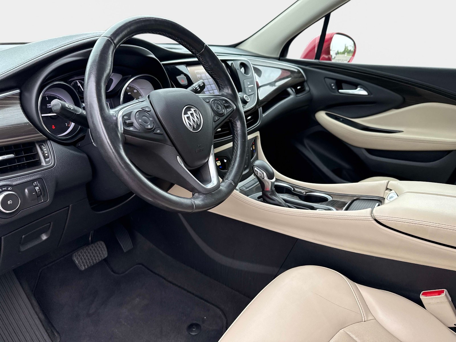 Used 2020 Buick Envision Essence FWD image 34