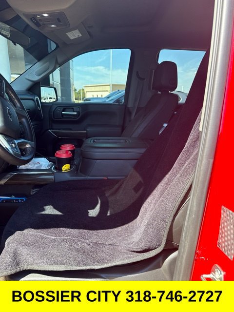 Used 2019 Chevrolet Silverado 1500 LT Trail Boss AWD/4WD image 9