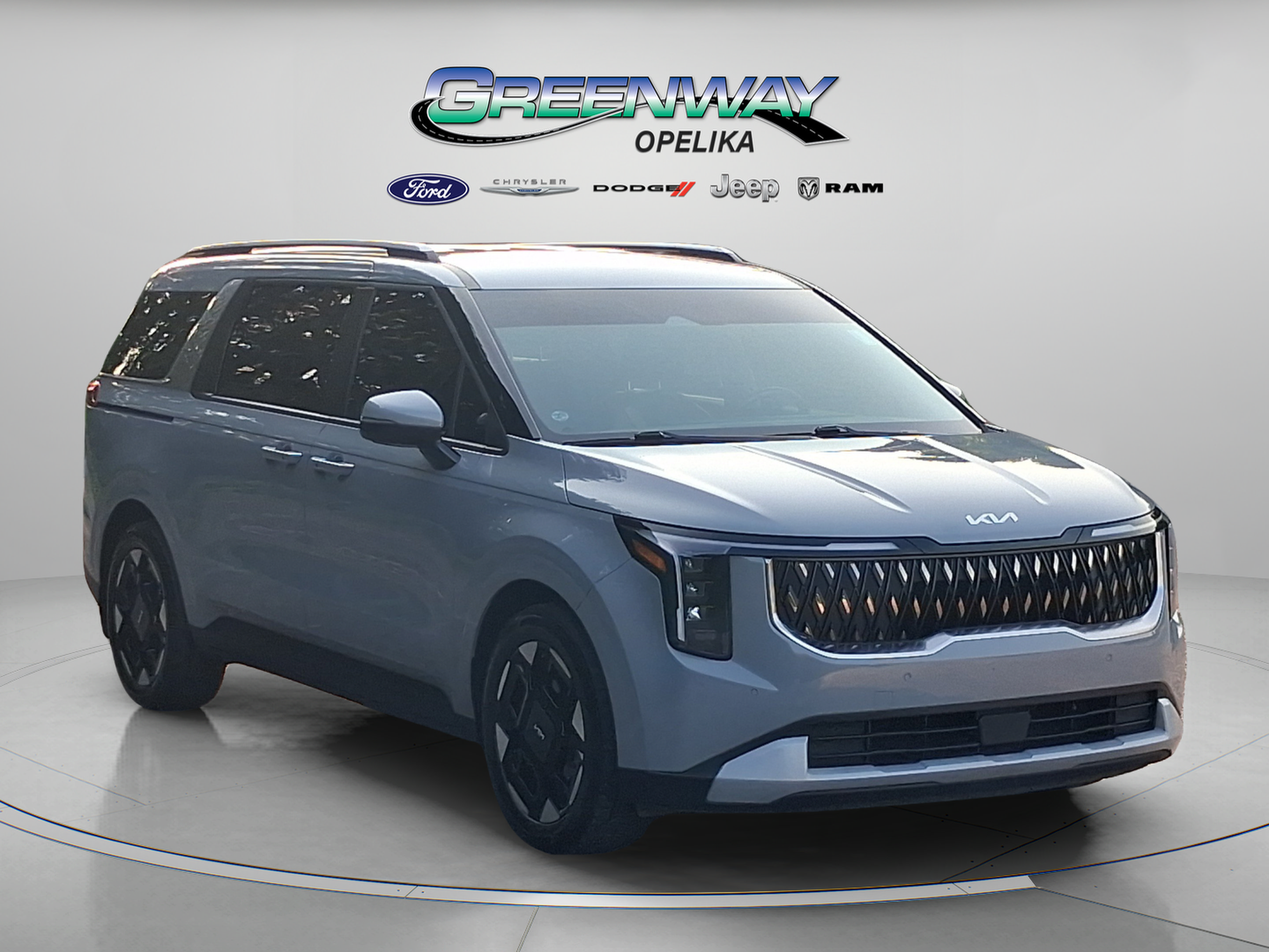 Used 2025 Kia Carnival EX FWD image 1