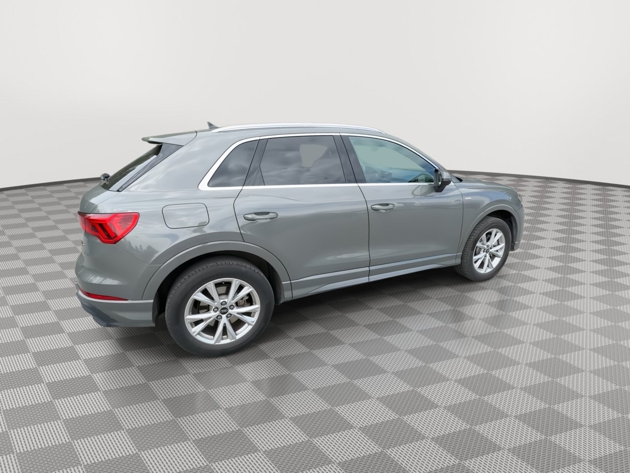 Used 2024 Audi Q3 2.0T Premium AWD/4WD image 8