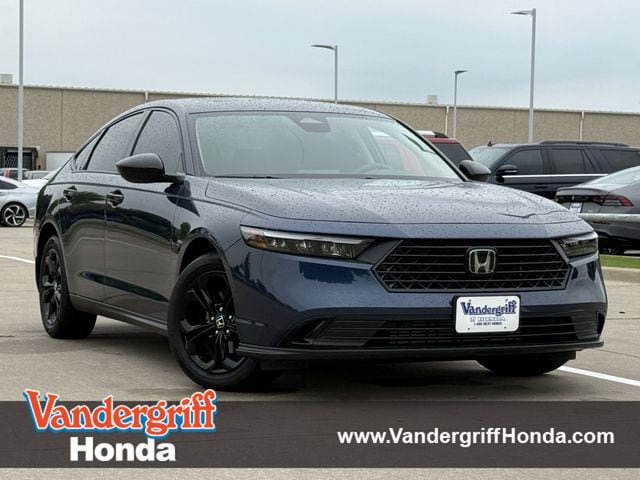 Used 2025 Honda Accord SE image 1
