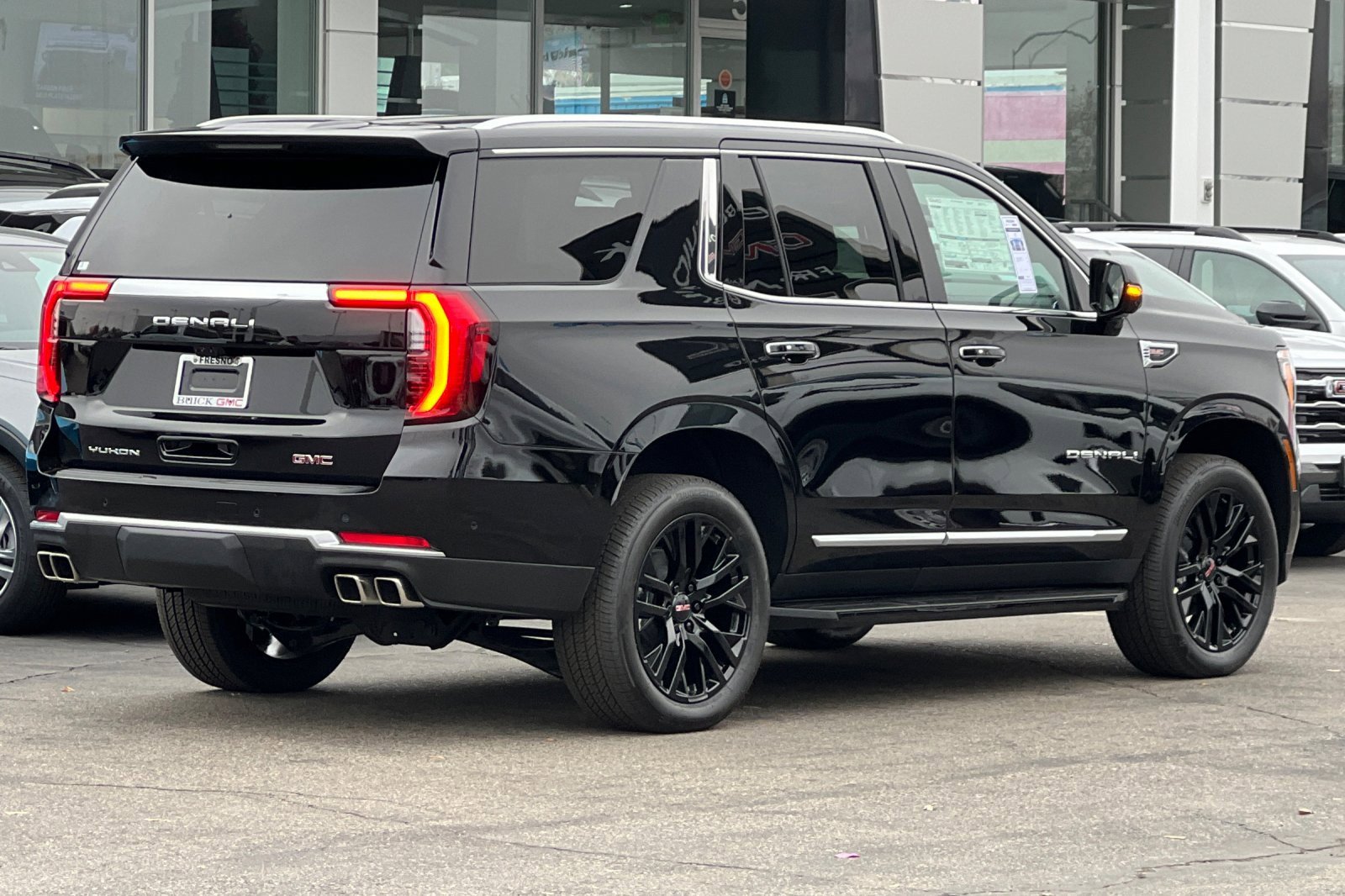 New 2026 GMC Yukon Denali w/ Advanced Technology Package image 5