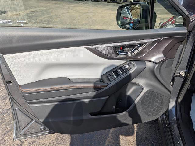 Used 2023 Subaru Crosstrek 2.5i Limited w/ Moonroof Package image 11