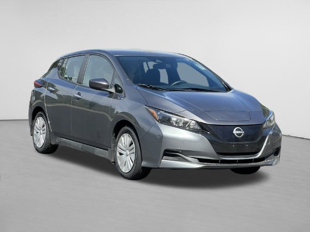 Used 2025 Nissan Leaf S FWD image 1