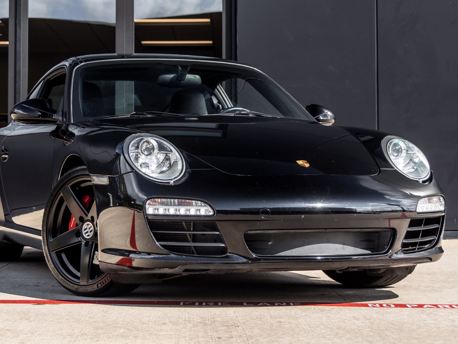 Used 2009 Porsche 911 Carrera S RWD image 9