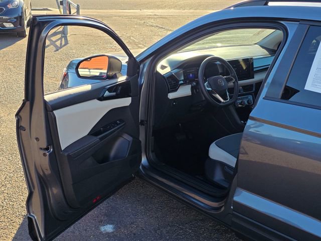 Used 2025 Volkswagen Taos S image 41