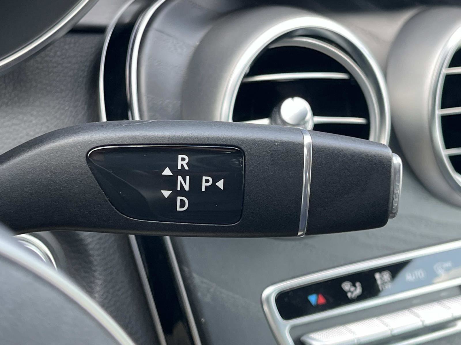 Used 2020 Mercedes-Benz C 63 AMG Cabriolet image 38