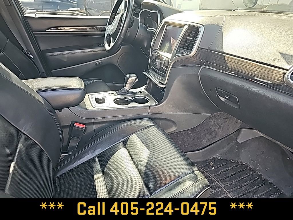 Used 2018 Jeep Grand Cherokee Overland w/ Jeep Active Safety Group image 11