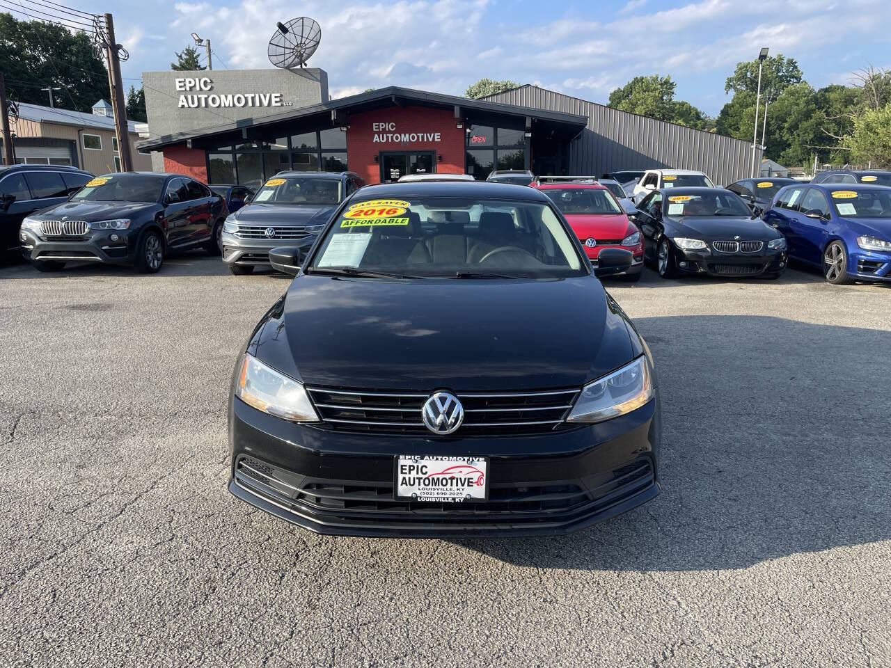 Used 2016 Volkswagen Jetta S FWD image 3