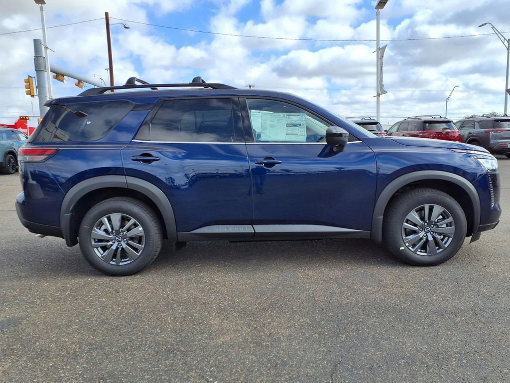 New 2026 Nissan Pathfinder SV image 8
