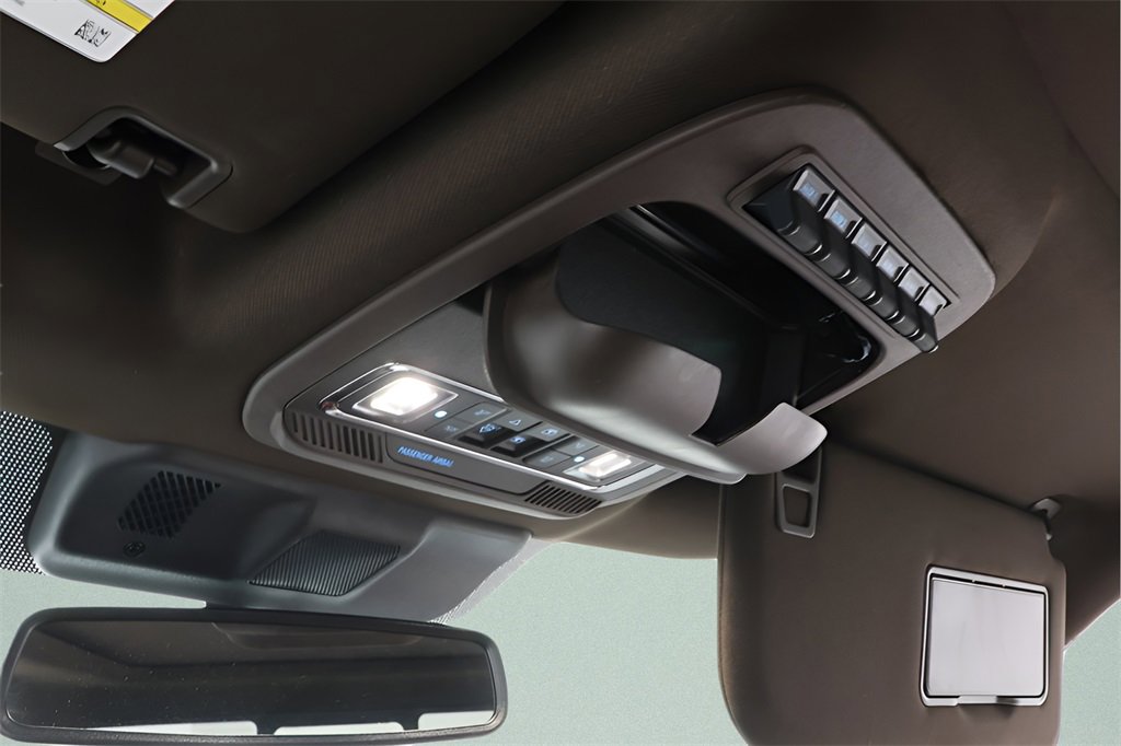 Used 2024 Ford F450 King Ranch w/ Chrome Package image 17