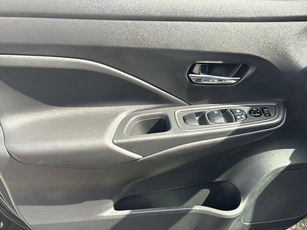 Certified 2025 Nissan Versa SV w/ Trunk Package image 16