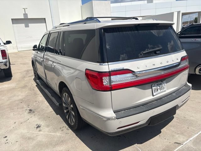 Used 2021 Lincoln Navigator L Reserve w/ Luxury Package AWD/4WD image 5