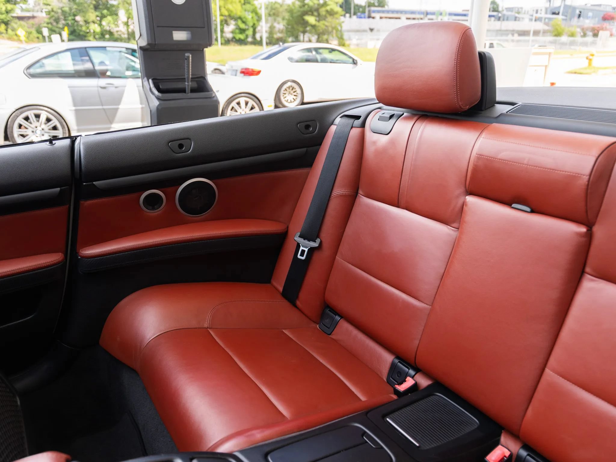 Used 2013 BMW M3 Convertible RWD image 32