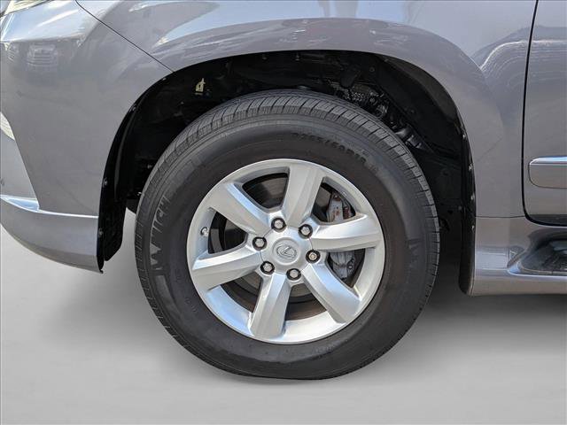 Used 2019 Lexus GX 460 image 23