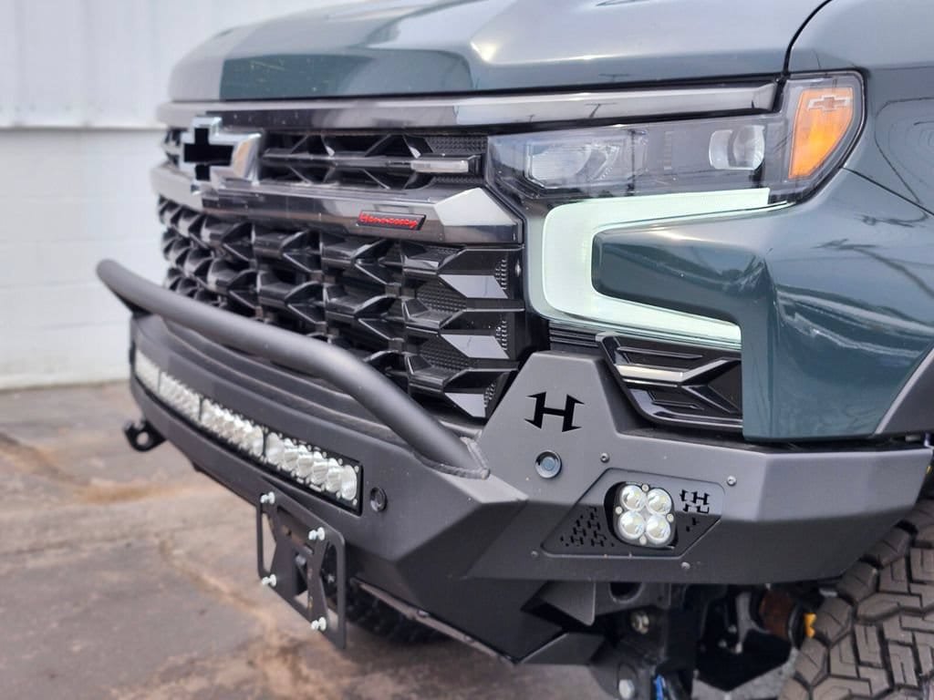 New 2026 Chevrolet Silverado 1500 ZR2 w/ Dark Appearance Package AWD/4WD image 11