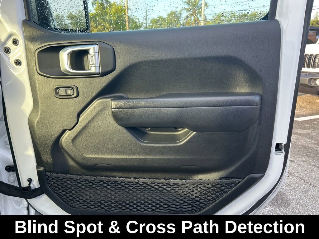 Used 2021 Jeep Wrangler Unlimited Sport AWD/4WD image 26