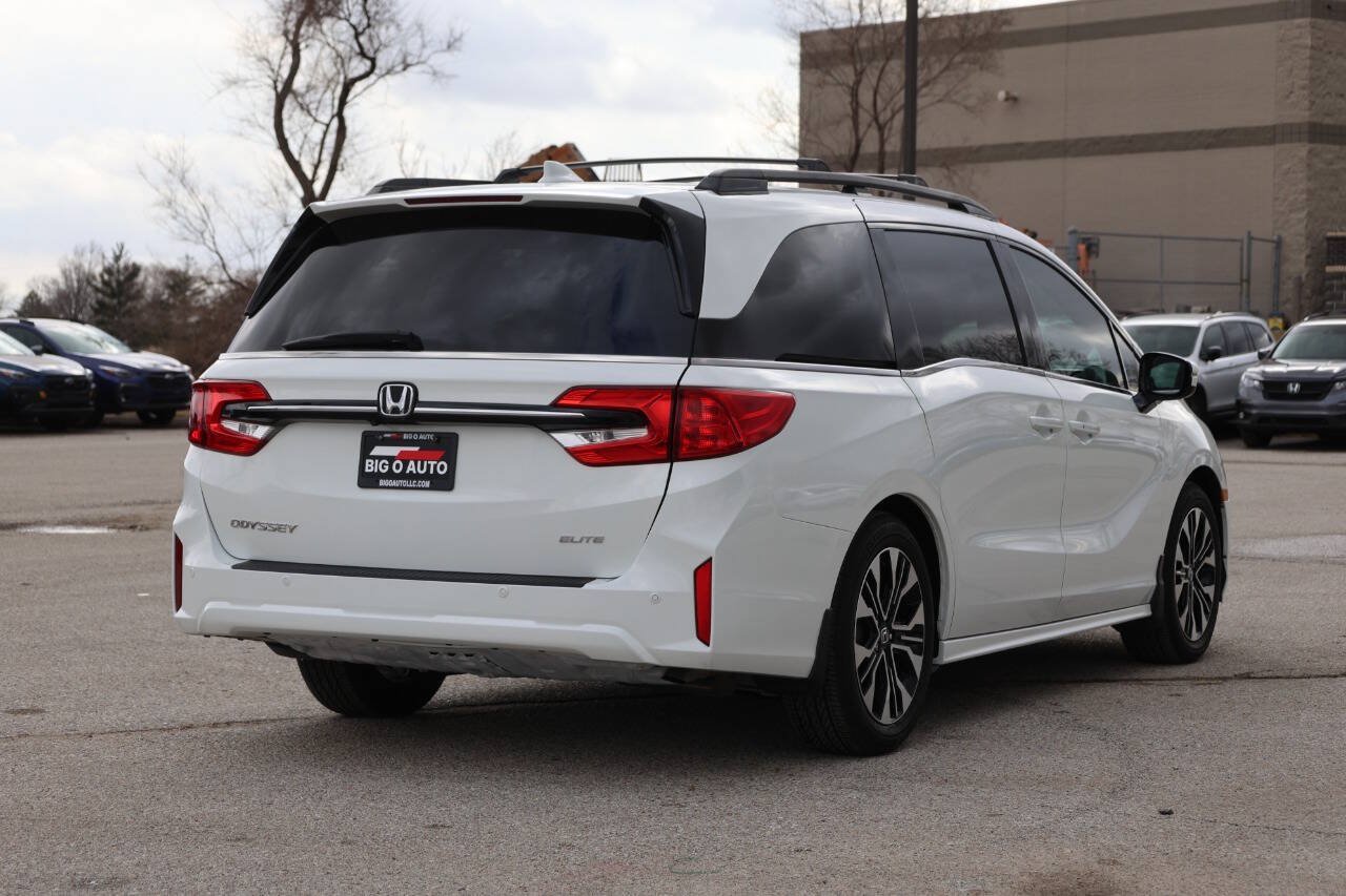 Used 2025 Honda Odyssey Elite image 9