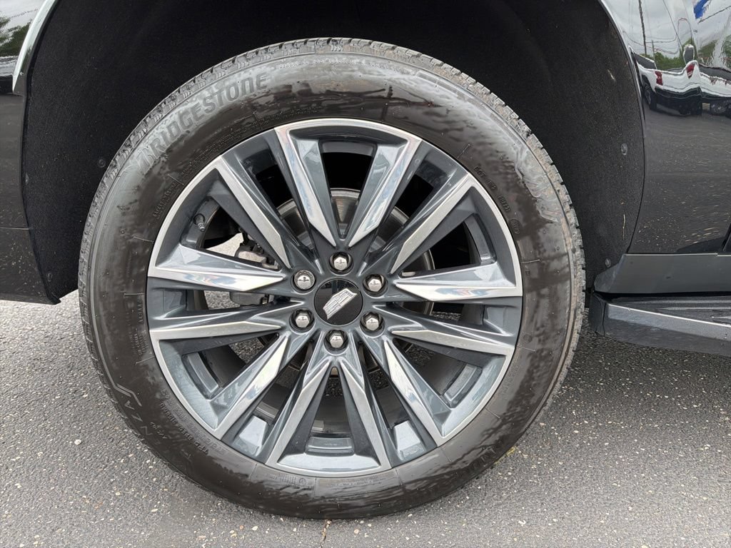 Used 2024 Cadillac Escalade ESV Sport AWD/4WD image 40