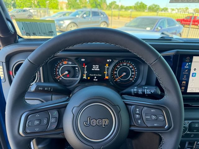 New 2026 Jeep Wrangler Unlimited Rubicon AWD/4WD image 15