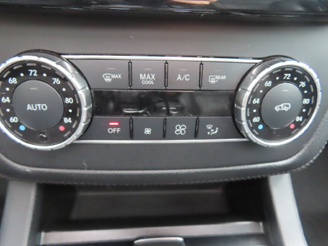 Used 2018 Mercedes-Benz GLS 450 4MATIC image 33