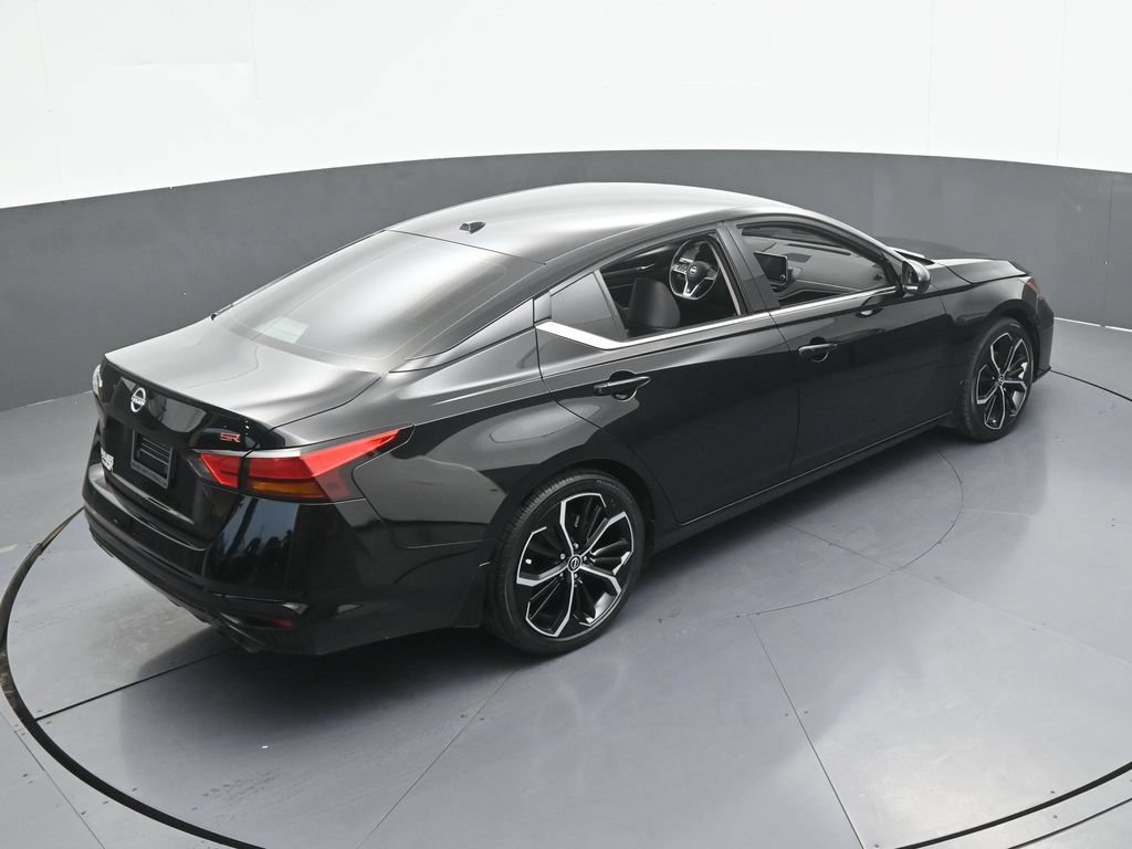 Used 2024 Nissan Altima 2.5 SR FWD image 47