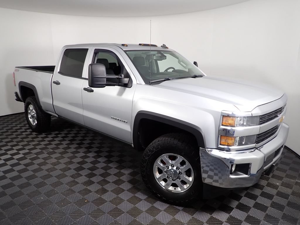 Used 2015 Chevrolet Silverado 2500 LT w/ Z71 Package, Off-Road AWD/4WD image 7