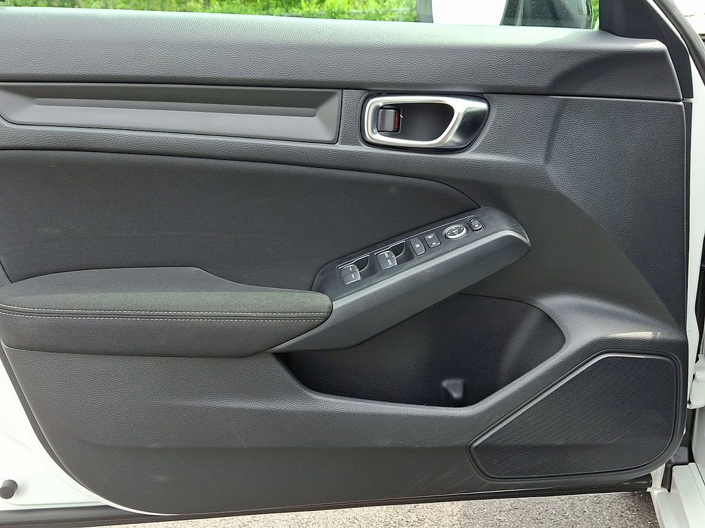 Used 2025 Honda Civic Sport image 11