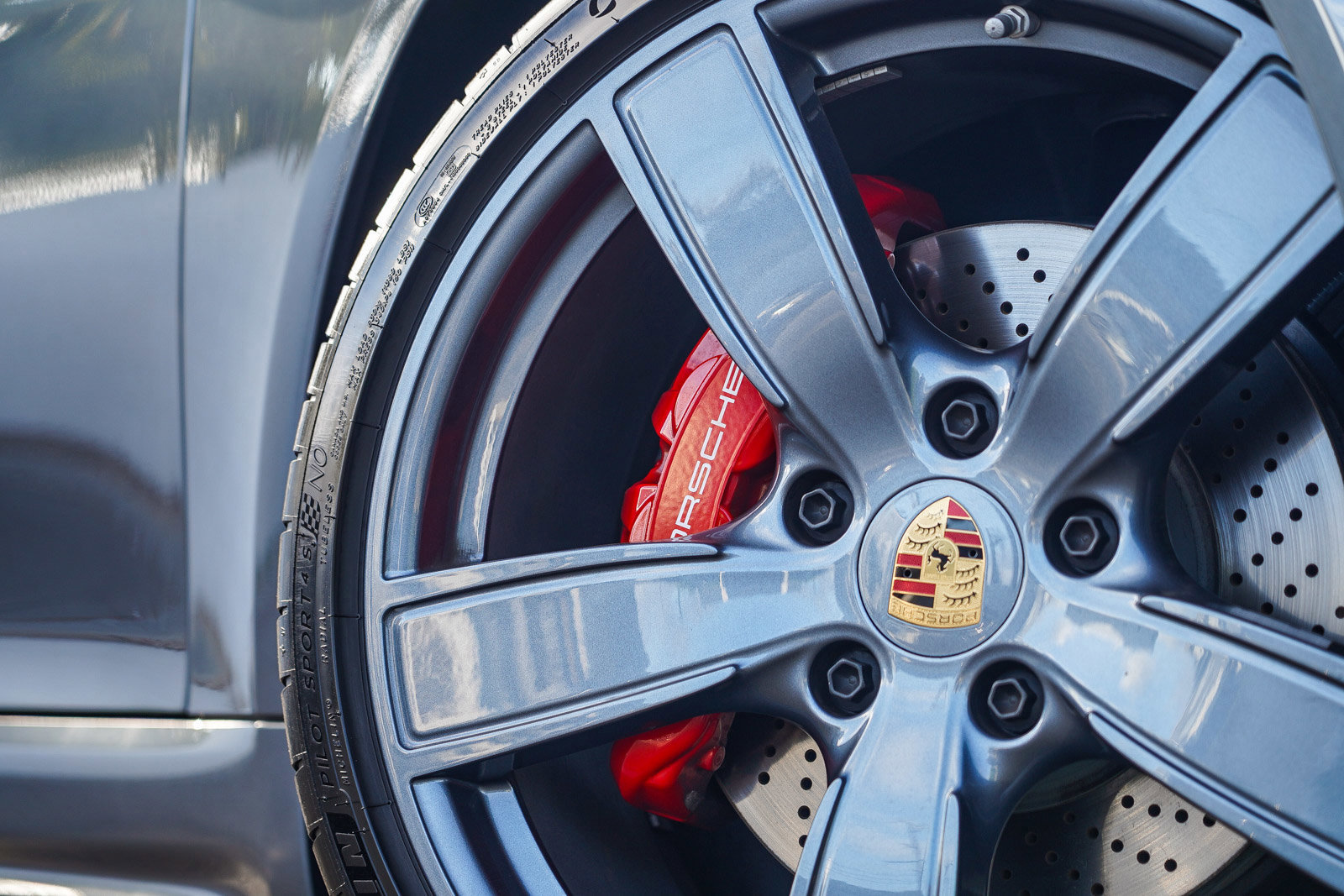 Used 2025 Porsche 718 Cayman S image 45