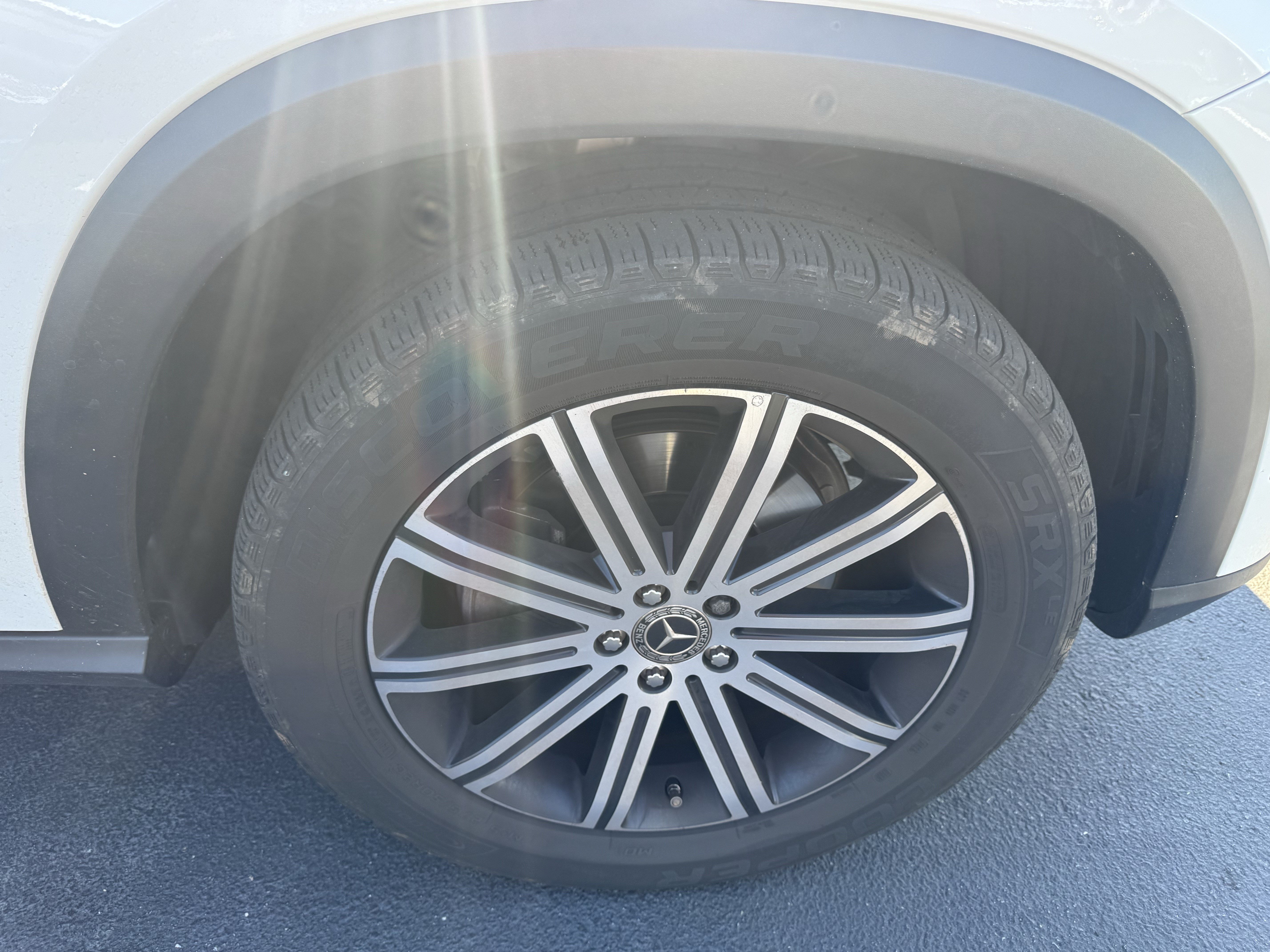 Used 2024 Mercedes-Benz GLE 350 4MATIC image 13