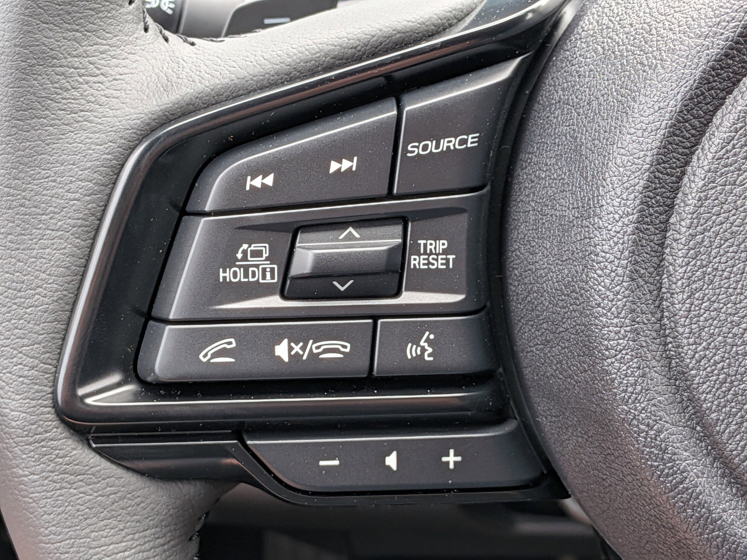 New 2026 Subaru Outback Limited AWD/4WD image 24